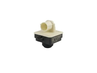 moparpartsgiant3-4096100